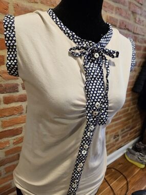 Cream Top with Navy Heart-Print Trim and Bow